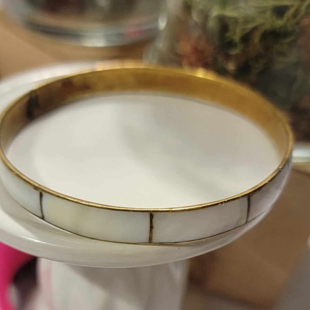 Vintage Bangle bracelet